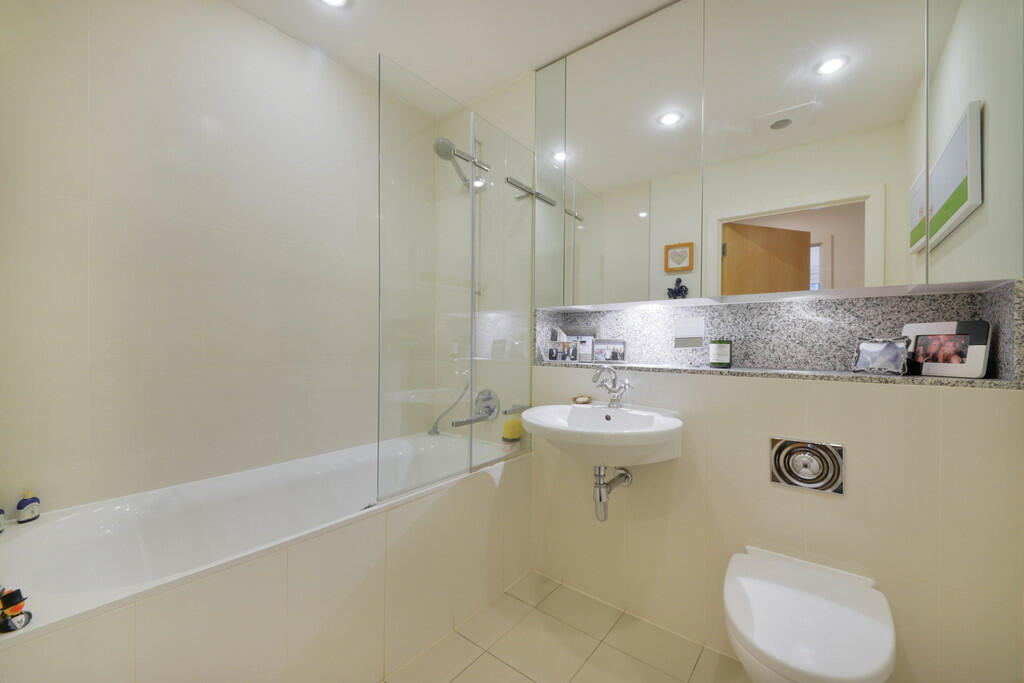 Juniper Drive, London, SW18